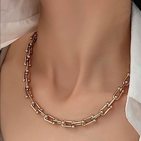 Unisex Gold 18K GP U Shaped Chain Link Minimalist Y2K Necklace - Picture 1 of 12